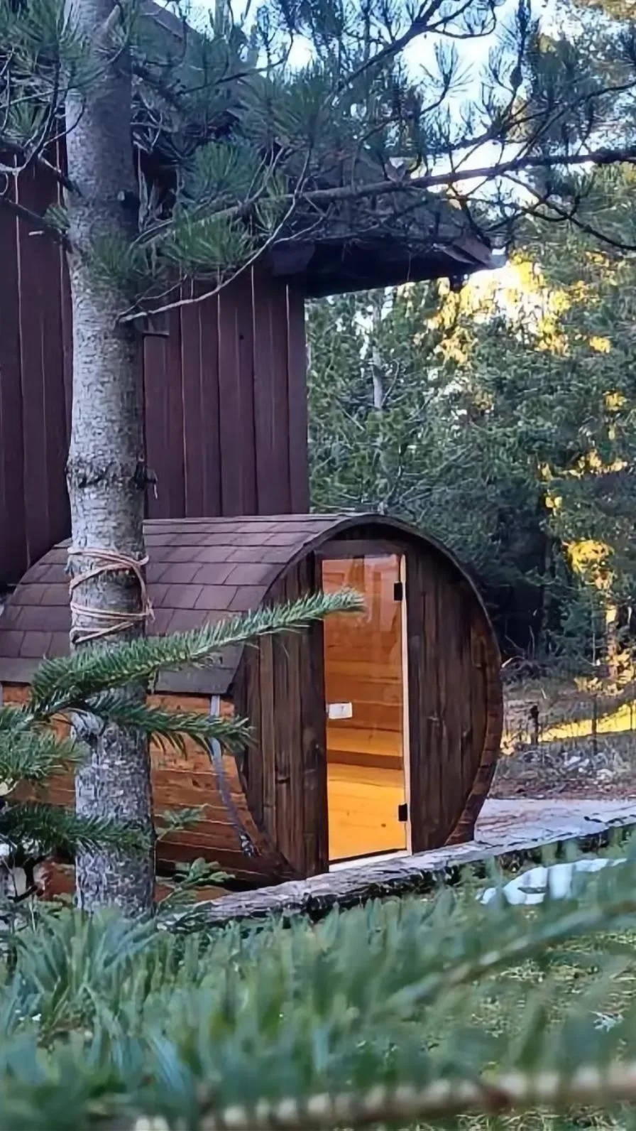 Oslo Sauna roof and ventilation detail