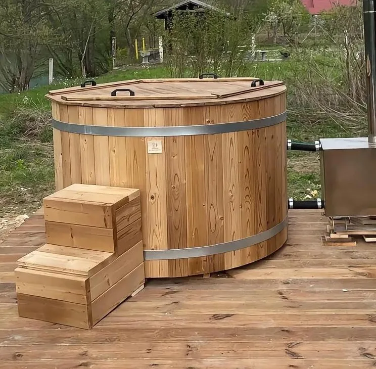 AURATHERM kada na drva od termički tretirane smreke, BiH